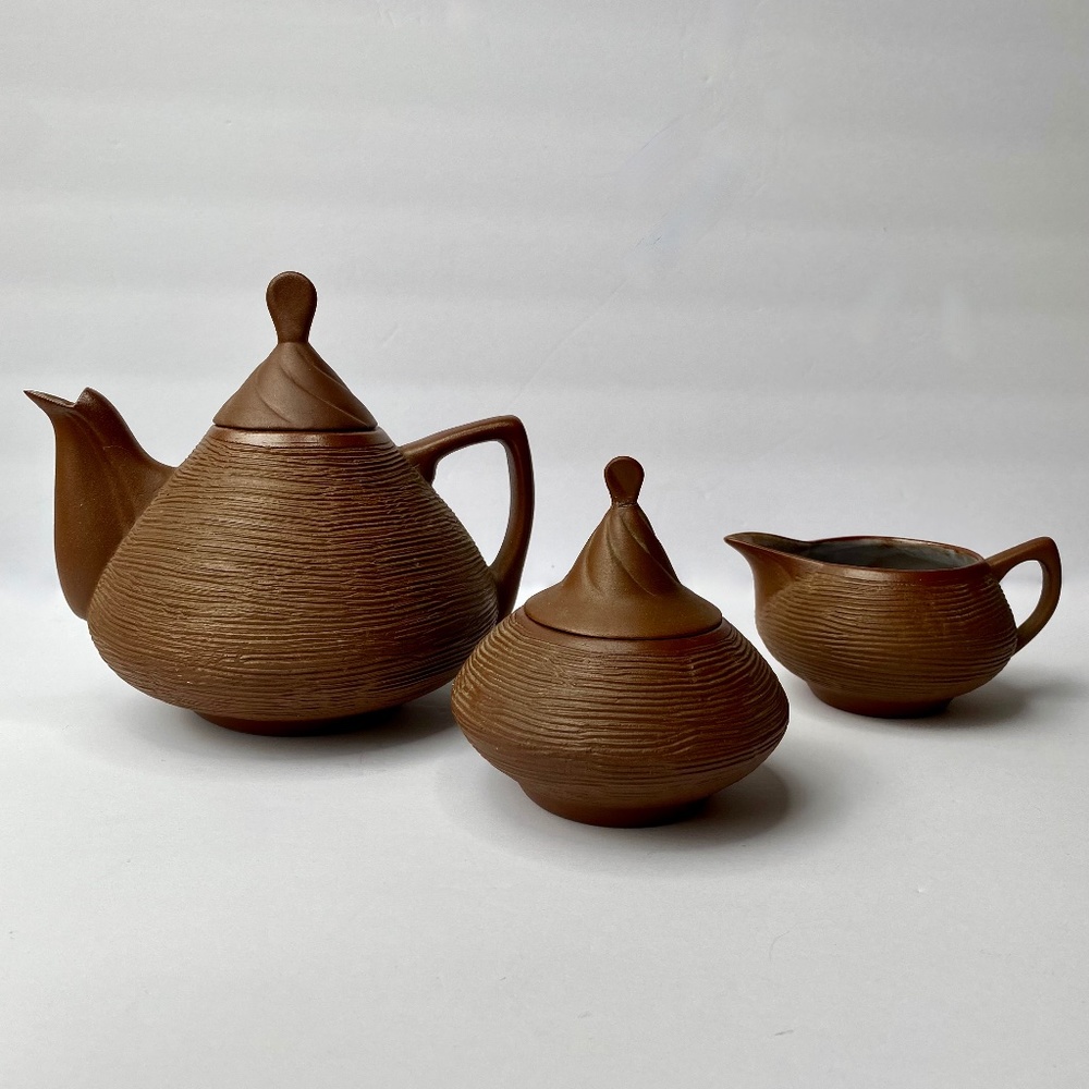Vintage Pigeon Forge Pottery 3 Pc Set Pitcher with Creamer and Decor Signed